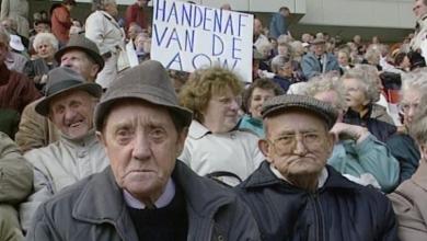 Ouderen demonstratie PSV Stadion