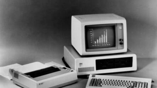 De eerste personal computer van IBM uit 1981: de IBM 5150